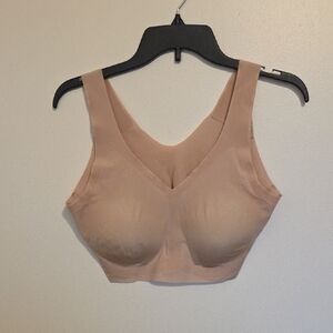 Hanes Beige Seamless Bra